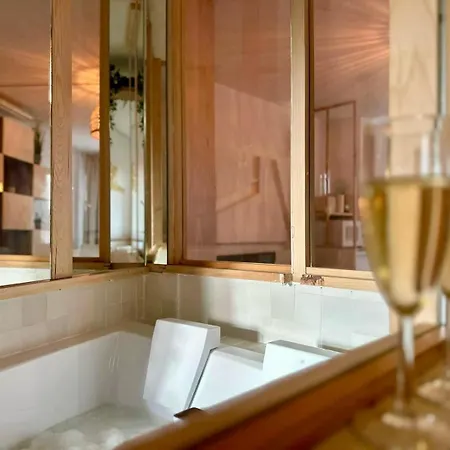 Loft Style Architecte - Bain Duo Et Cinema - Cap D'agde * آجد